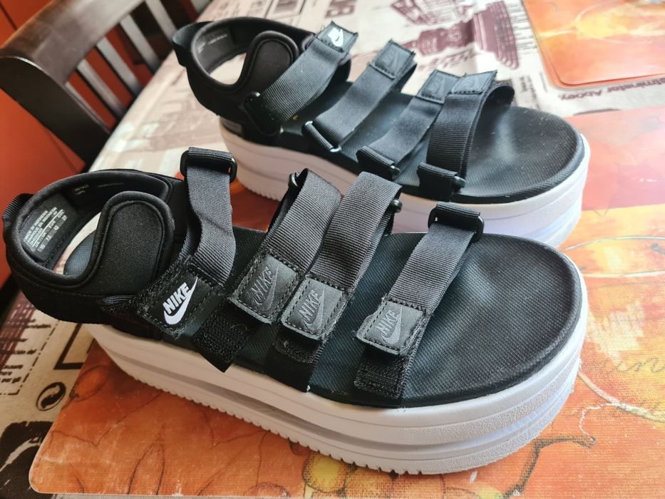 Дамски сандали NIKE