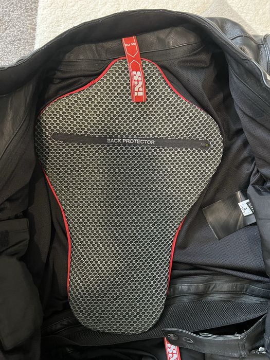 Combinezon în două piese ixs rs-700