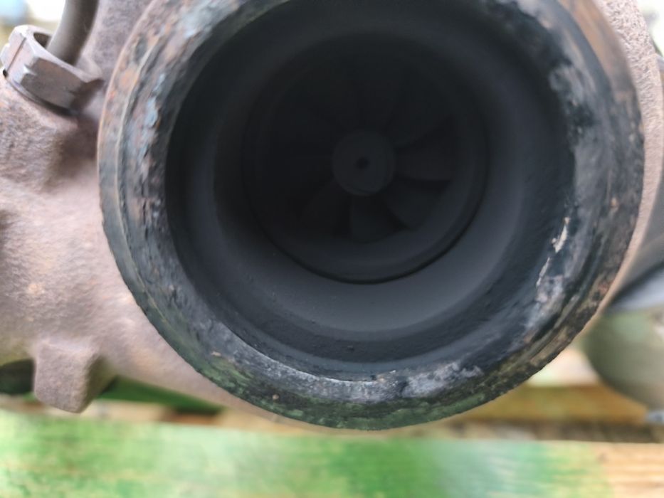 Турбо 1646 хибрид на 52 мм за Голф 5 , джета , леон , а3  1.9 105 кс