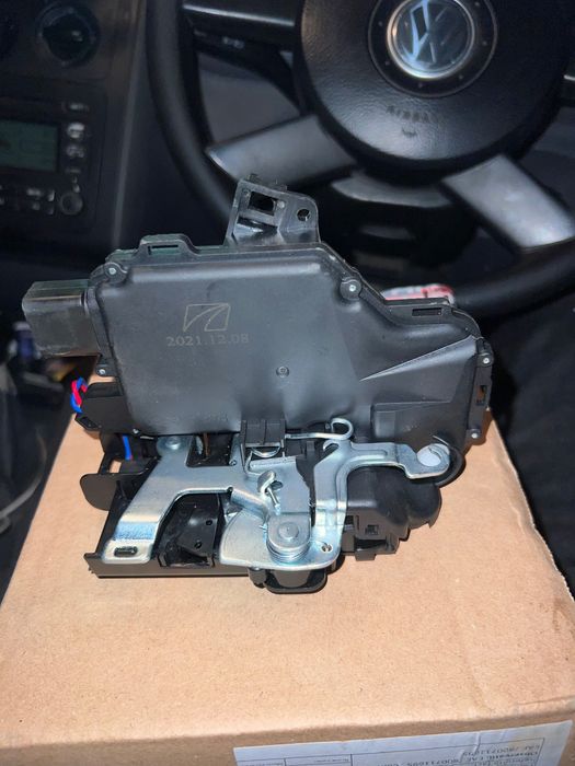 Broasca Touran 2005 2006