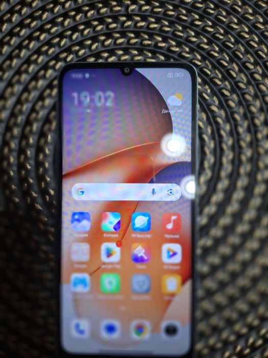 Телефон ксиоми Redmi 13C