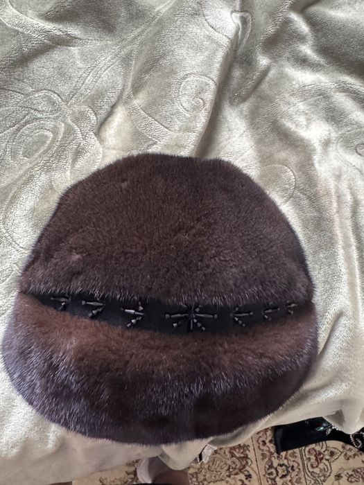 Продам норковую шапку