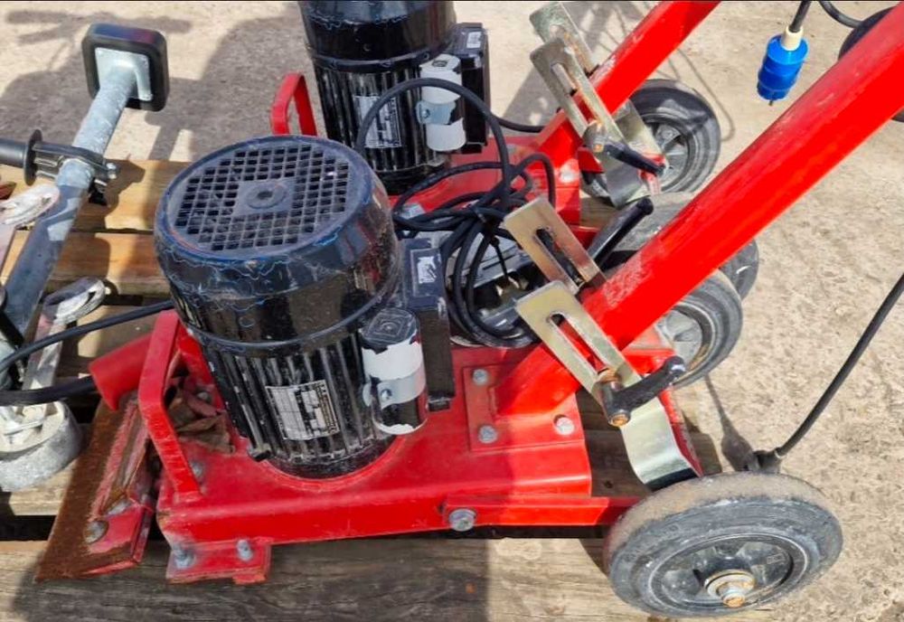 Masina Profesionala Decopertat Pardoseli SPE MS230 (Floor Stripper)