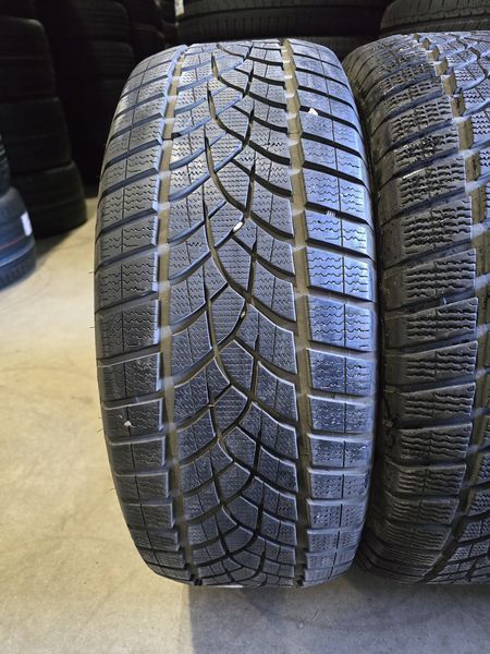 235/50/20 GOODYEAR 4бр
