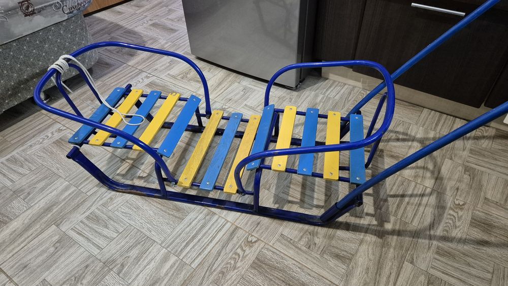 Санки для двойни  цена 5000 тнг