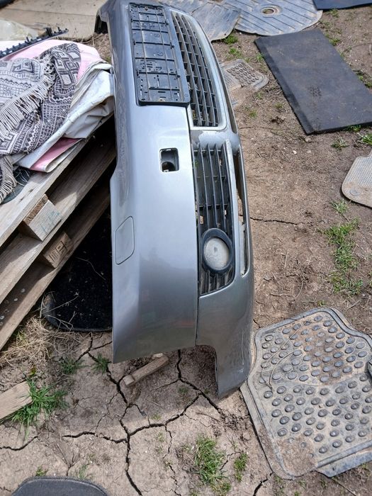 Предна броня ауди а4 б6