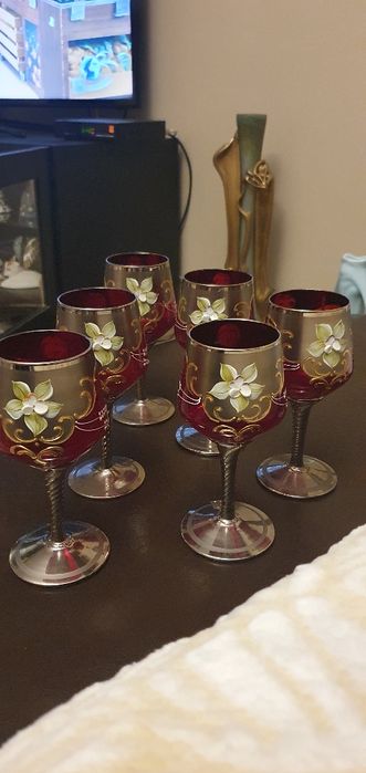 Set pahare vin din sticla de Murano