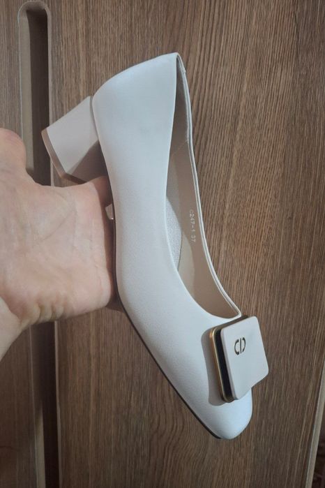 Zara женские туфельки