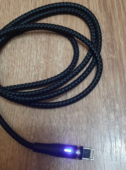 Cablu Magnetic 3 in 1, mufe Lightning/Micro USB/Type-C, 1 m, 2 A, Nou!