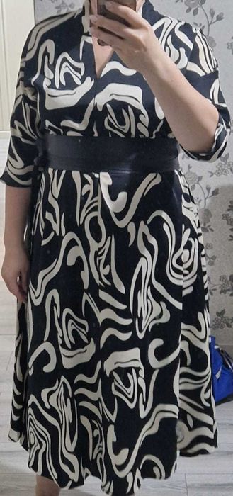 Продам женское платье,вечернее