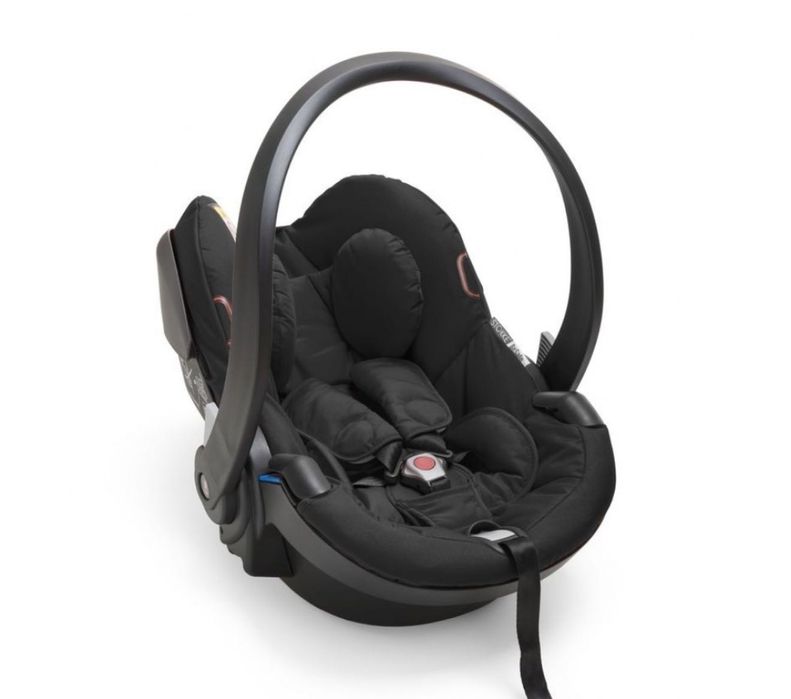 Автолюлька stokke izi go