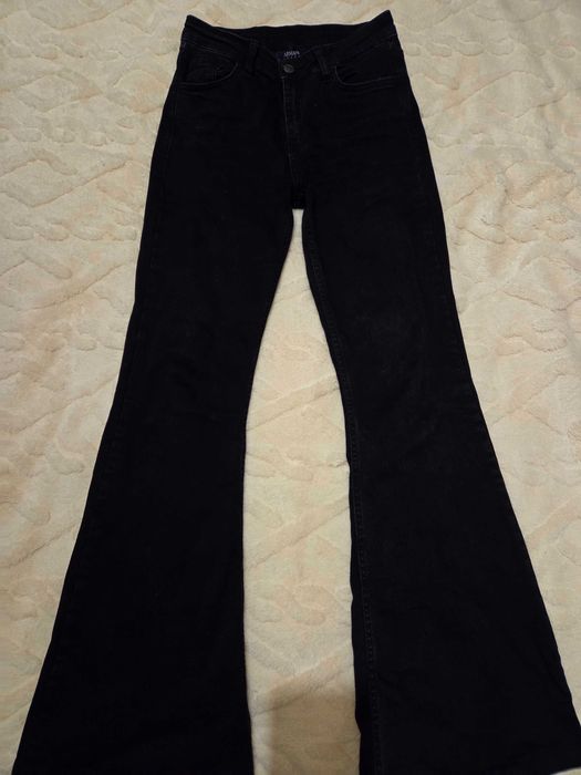 Панталони Avin, Alessa, Armani