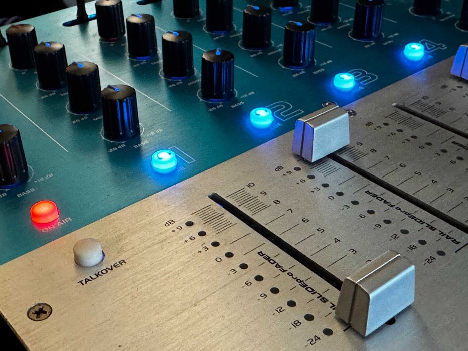 Mixer Omnitronic PM-4010 Club Restaurant Evenimente 10 canale