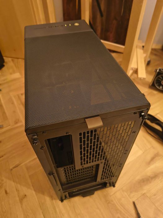 кутия Fractal Design North TG Black