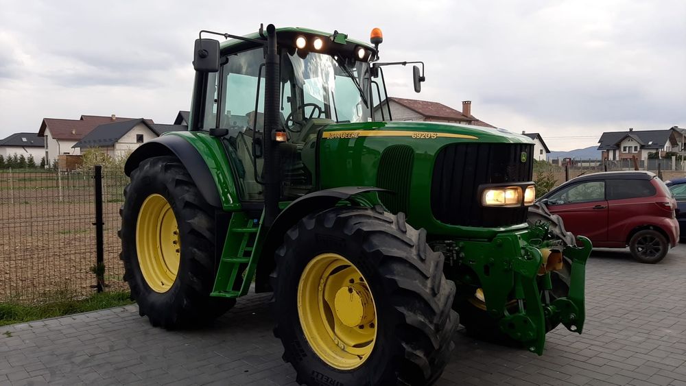 Tractor John Deere 6920S