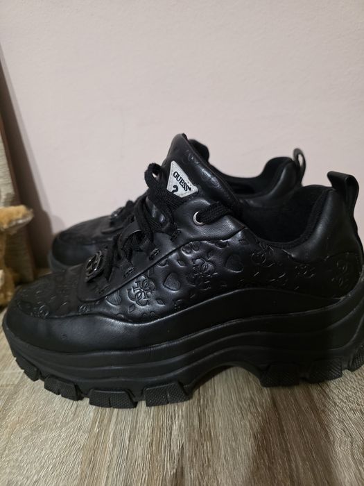 Guess дамски маратонки