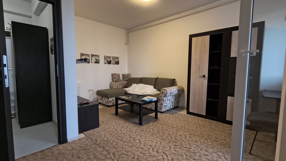 Închiriez apartament militari residence
