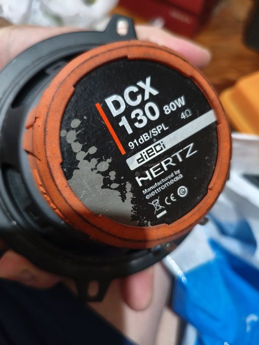 Динамики для автомобиля