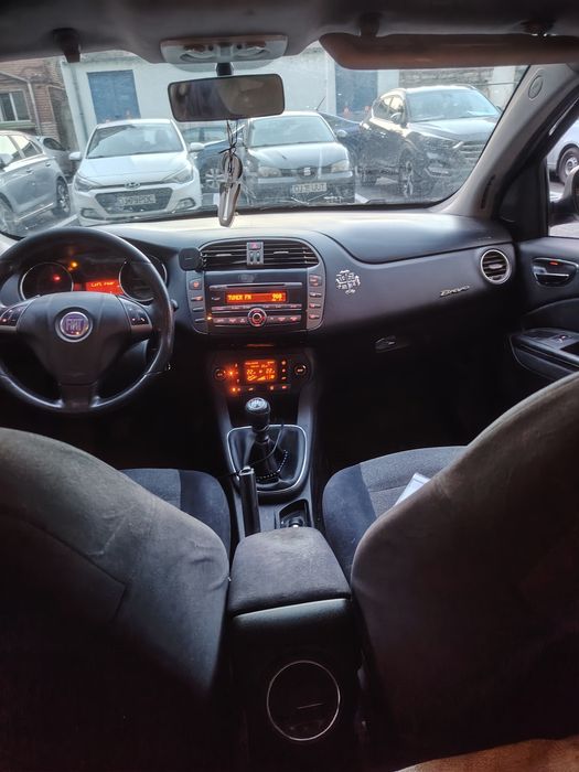 Vând fiat bravo.