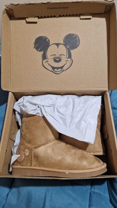Walt Disney нови топли боти с апликация на Mickey Mouse Camel 38 EU