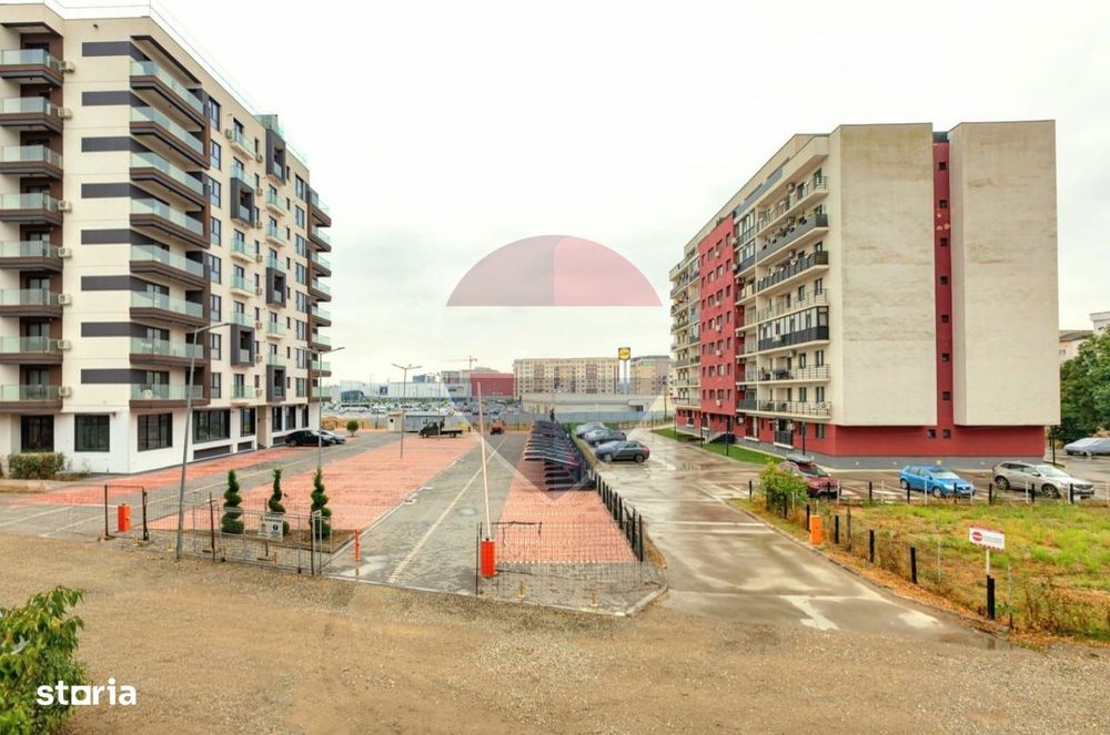 Apartament spațios cu 3 camere, etaj 1 – Strada Ștefan cel Mare