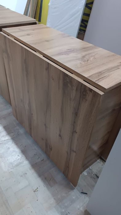 Продам стол-книжки