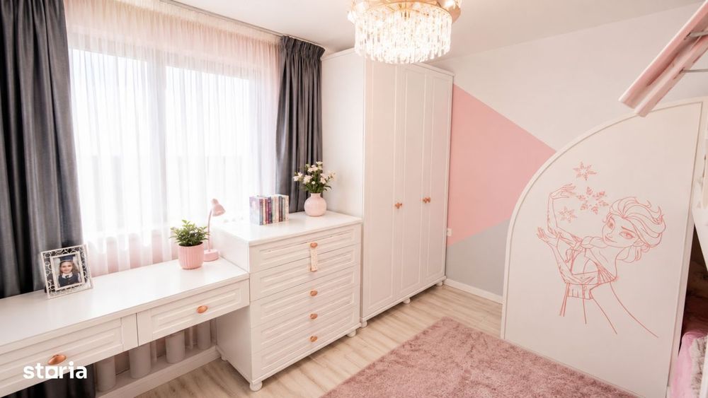 Vila moderna P+1 de inchiriat Mamaia Sat totul nou