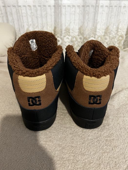 Dc shoes ceo v5 10118