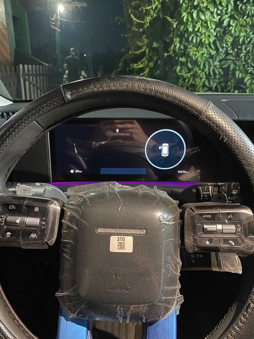 Продам Hyundai Santa fe 2024