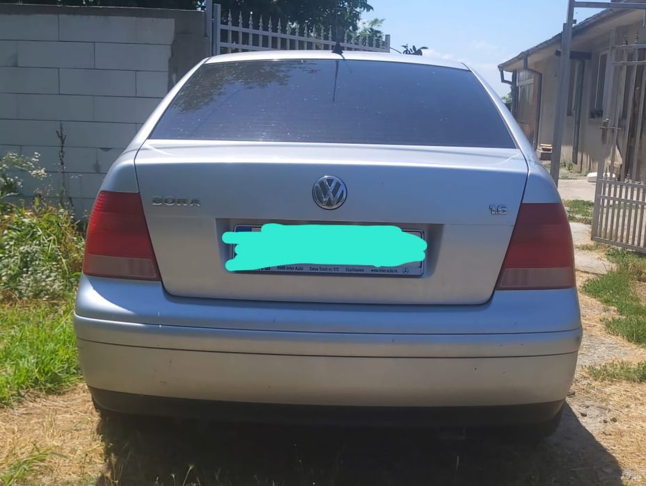 VOLKSWAGEN Bora 2000 — imagine 3