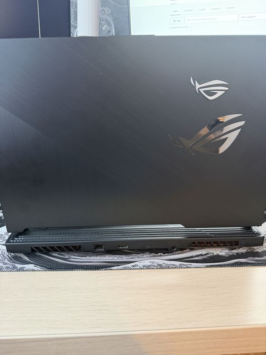 Laptop Gaming ASUS ROG Strix G15 (G512LV) | i7-10870H | 16 GB RAM | RTX 2060