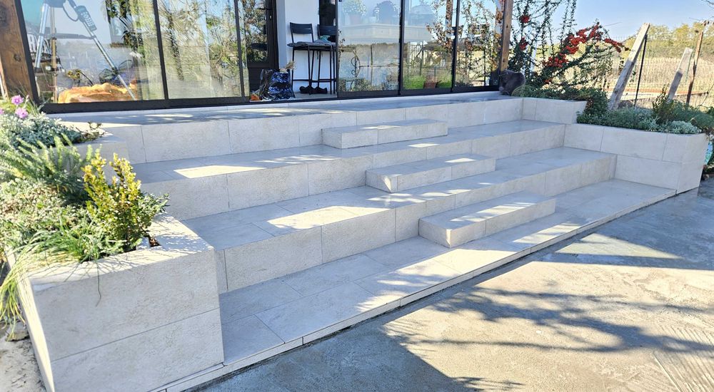 Amenajări Interioare Complete – Gresie, Faianță, Zugrăveli, Rigips etc