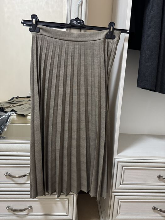 Продается женский костюм