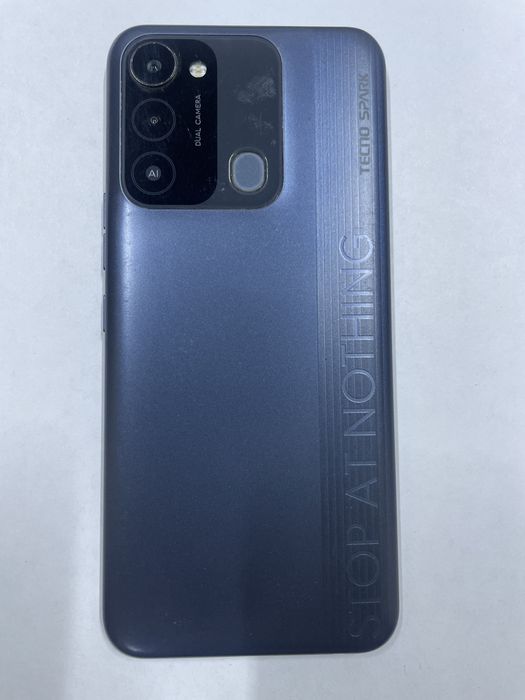 Tecno spark 8C.