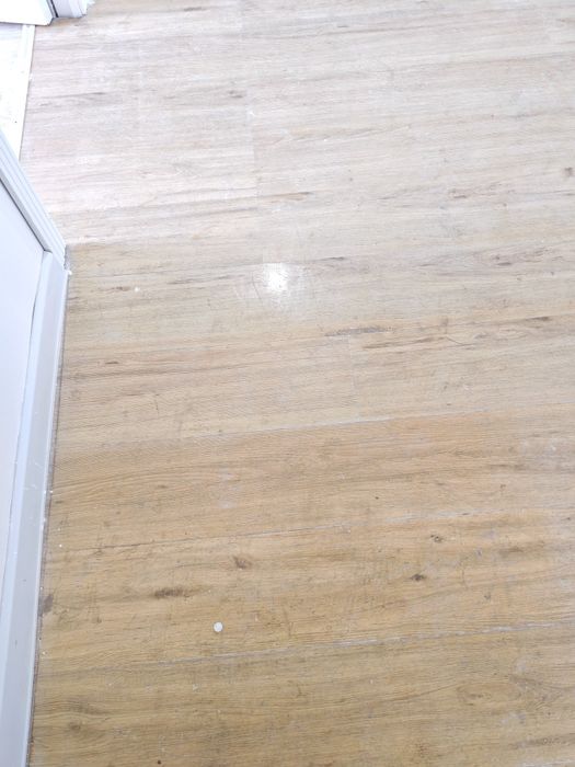 Паркет сатылады.