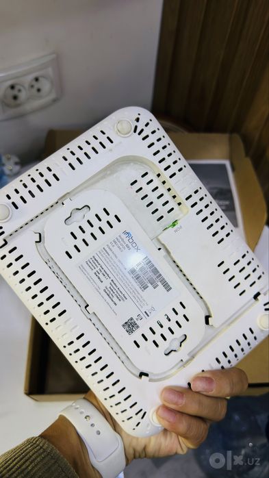 Modem sotiladi 5 oy ishlatilgan holos