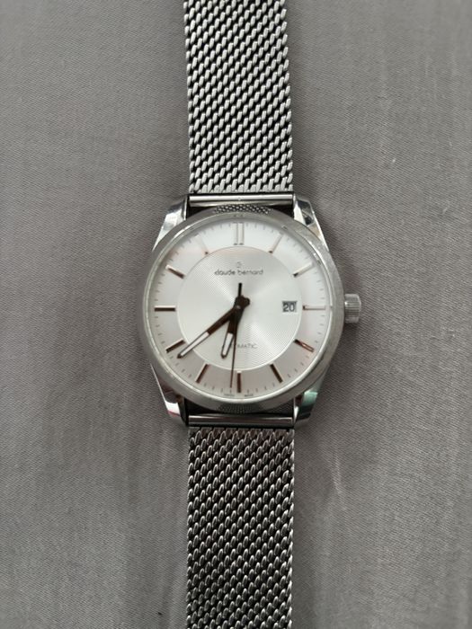 Ceas claude benard pozele nu sunt clare ceasul arata f bine