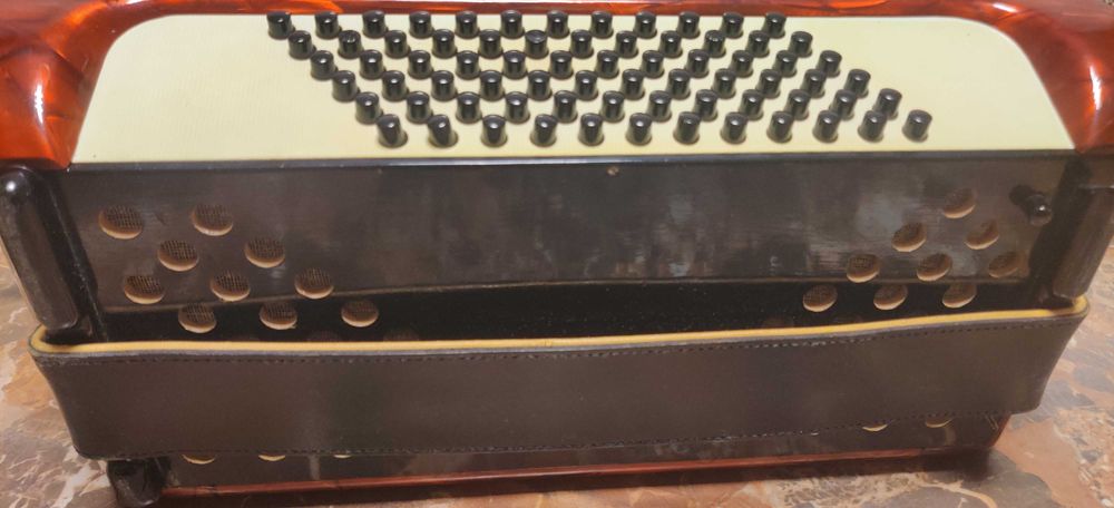 Acordeon Hohner Arietta