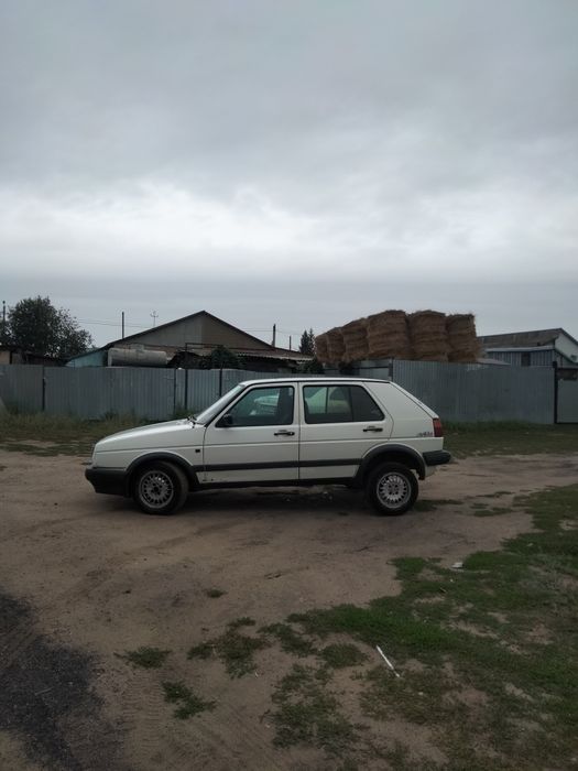Продам гольф. 2 1.8 автомат
