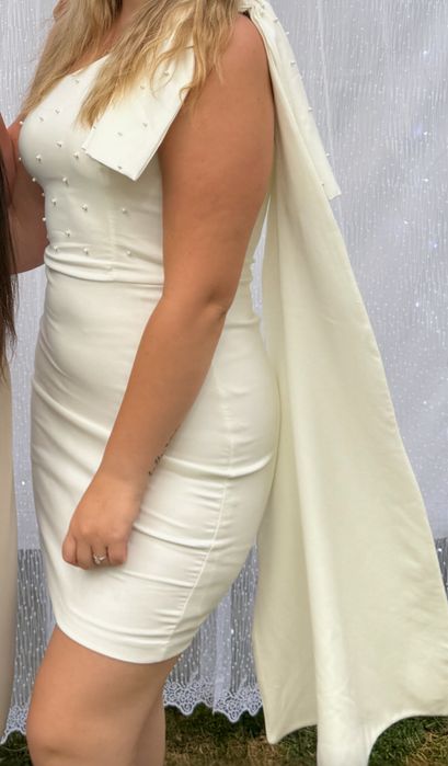 Бяла рокля - размер 40