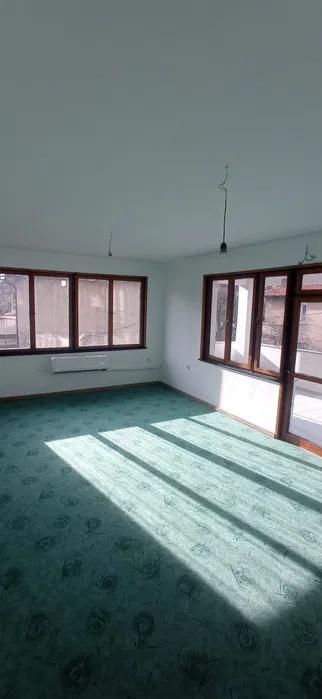 Дава се под наем Етаж от къща в София, Разсадника - 137 кв.м за 650 € - Снимка #14