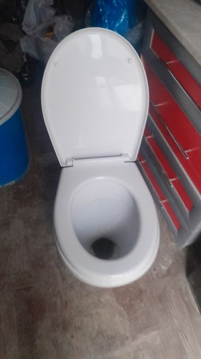 Унитаз бу строика