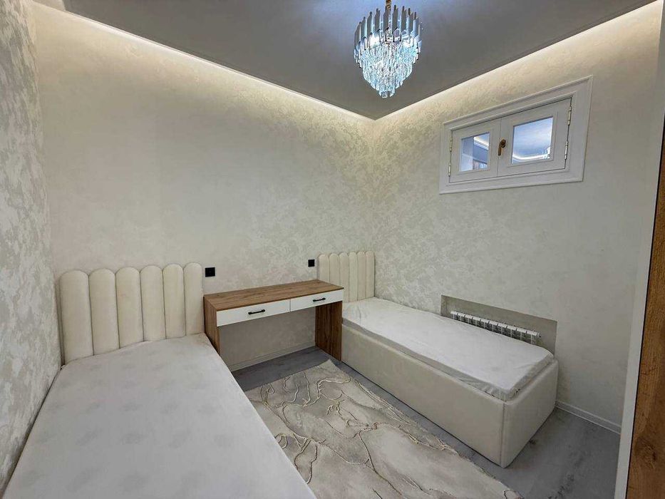 4х комнатная квартира на 6 этаже 91кв/м, в Самарканде