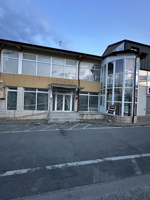 Spatiu comercial central