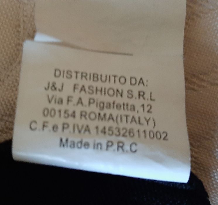 Bluza marimea 40 purtata de doua ori, impecabila