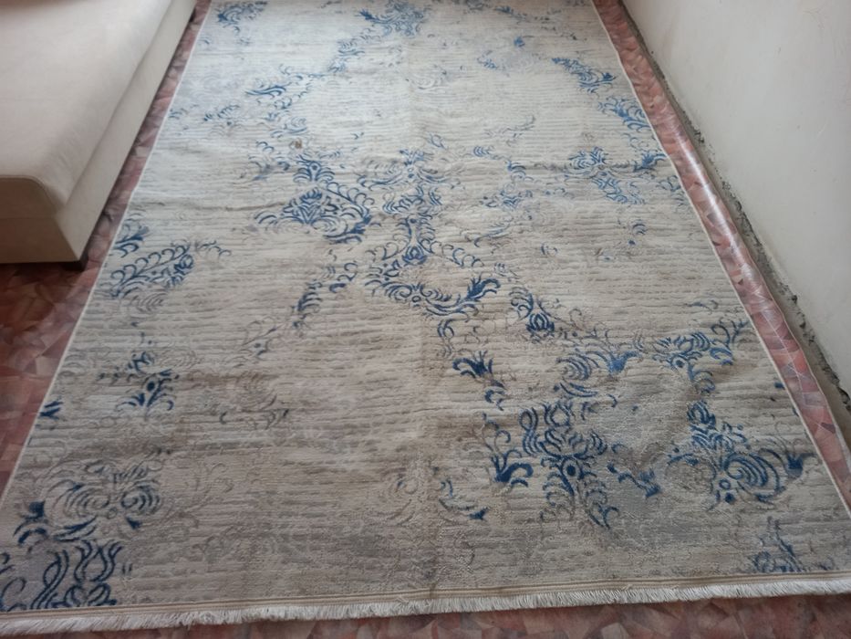 Палас отличный крассивый