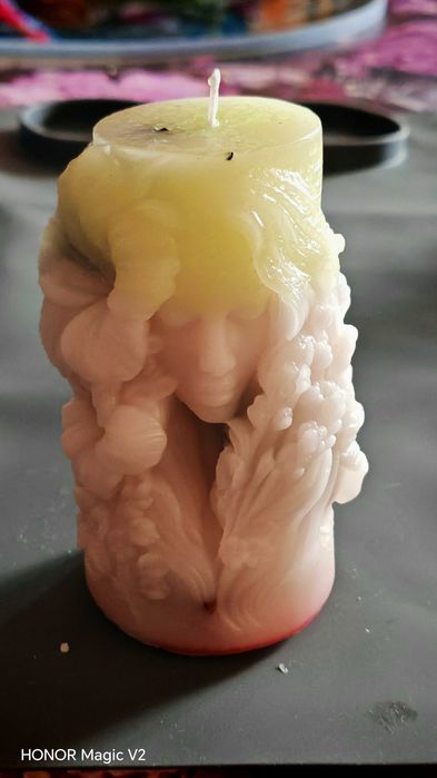 Ароматни тематични свещи