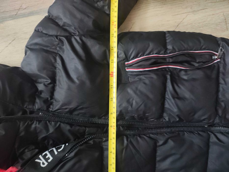 Якета Moncler , DKNY, Diesel за момче на 6-7г