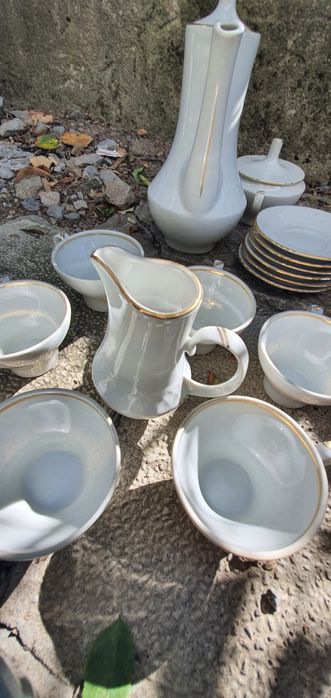 Порцеланови сервизи за чай и кафе