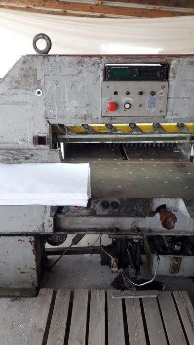 СТАНОК для резки бумаги